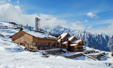 Auli Tour: A Guide to the Skiing Capital of India